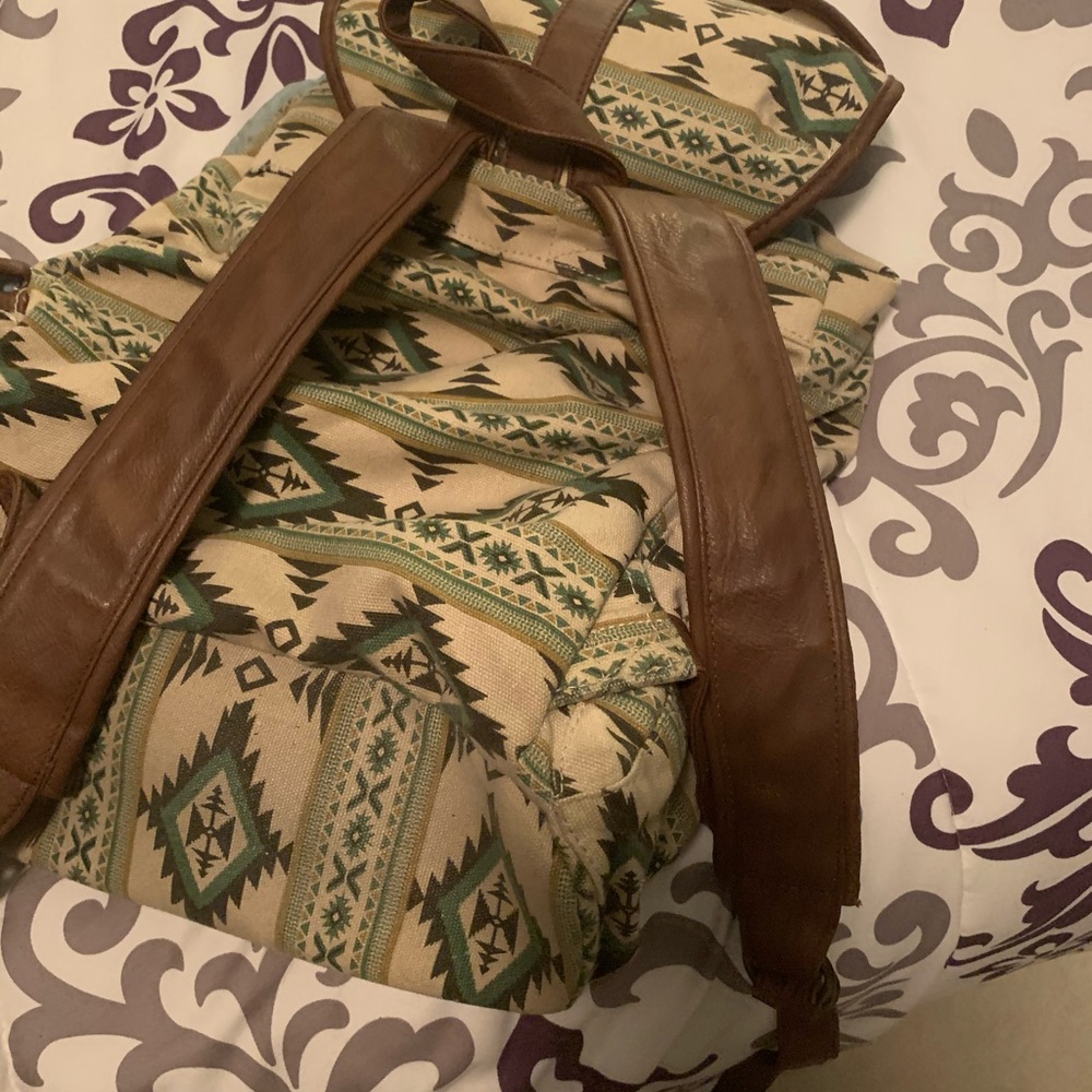 Backpack - Picture 2 of 3